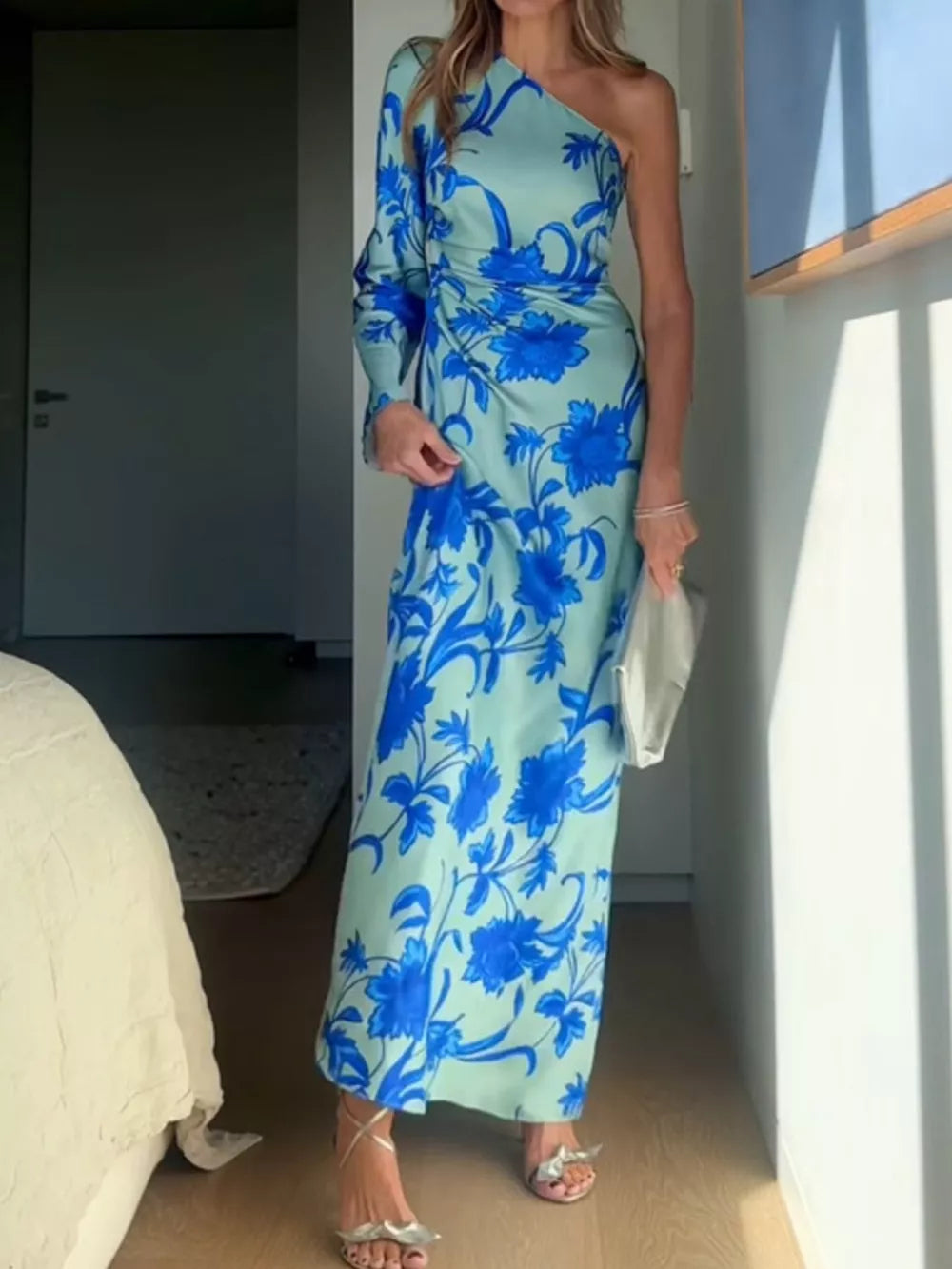 lookbook image shop_this_look_bxQri9